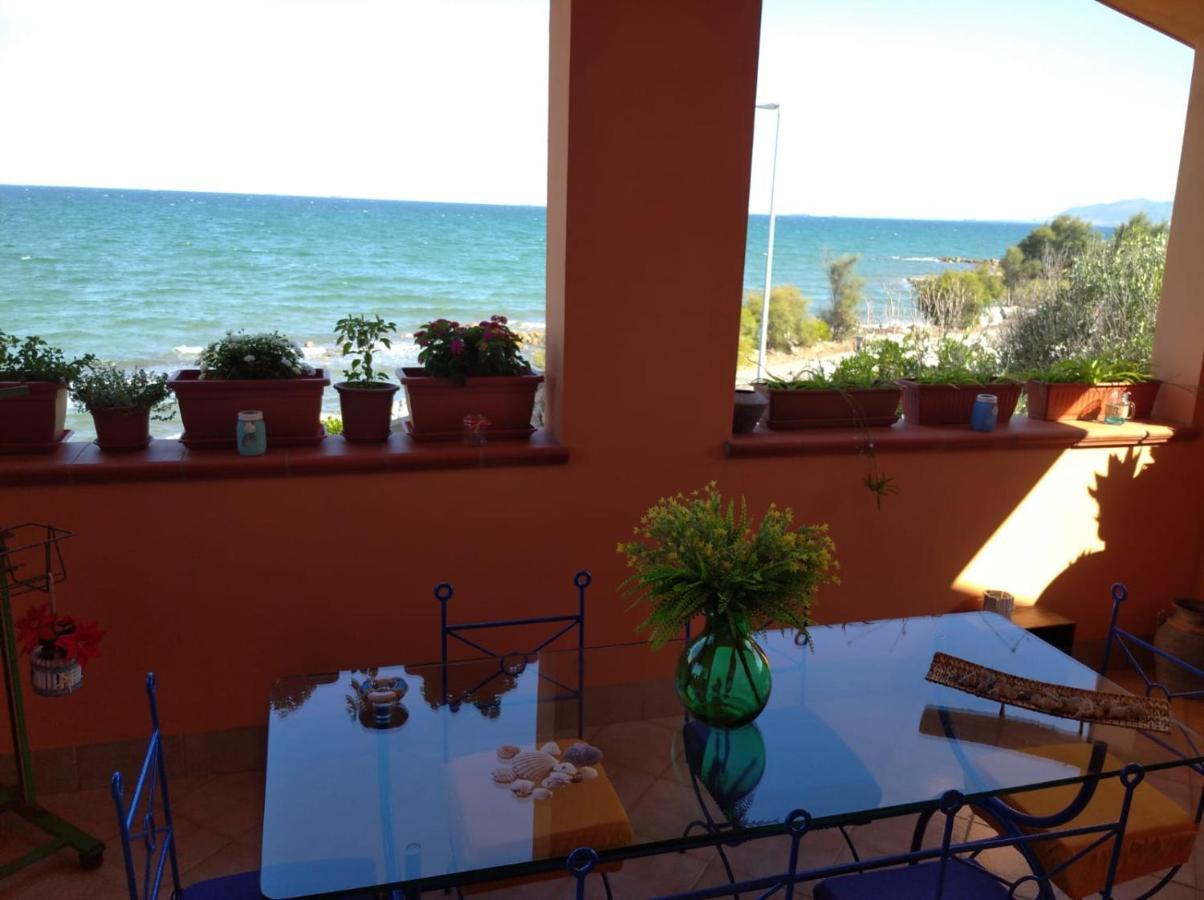 Casa Bon' Aria Fronte Mare Sud Sardegna Villa La Maddalena  Buitenkant foto
