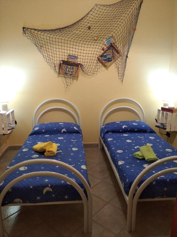 Casa Bon' Aria Fronte Mare Sud Sardegna Villa La Maddalena  Buitenkant foto